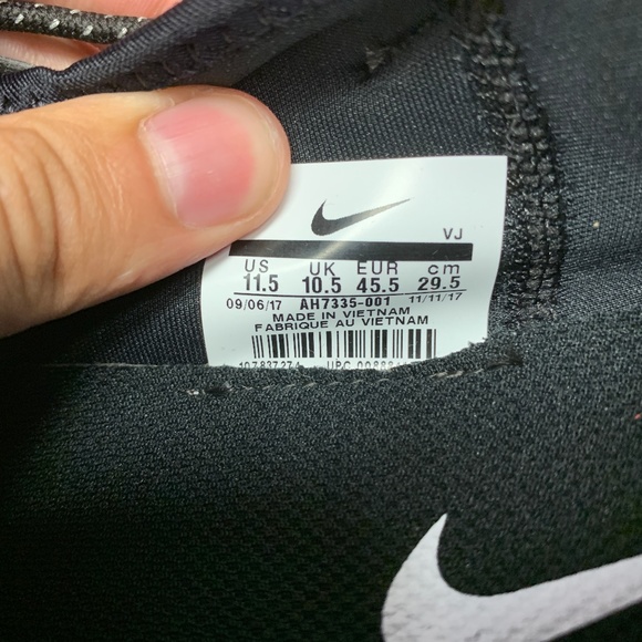 Nike Air Huarache Drift PRM Triple Black Shoe - Picture 6 of 6